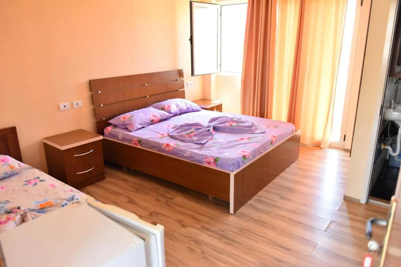 Hotel Kriti Max , Shengjin 3*,