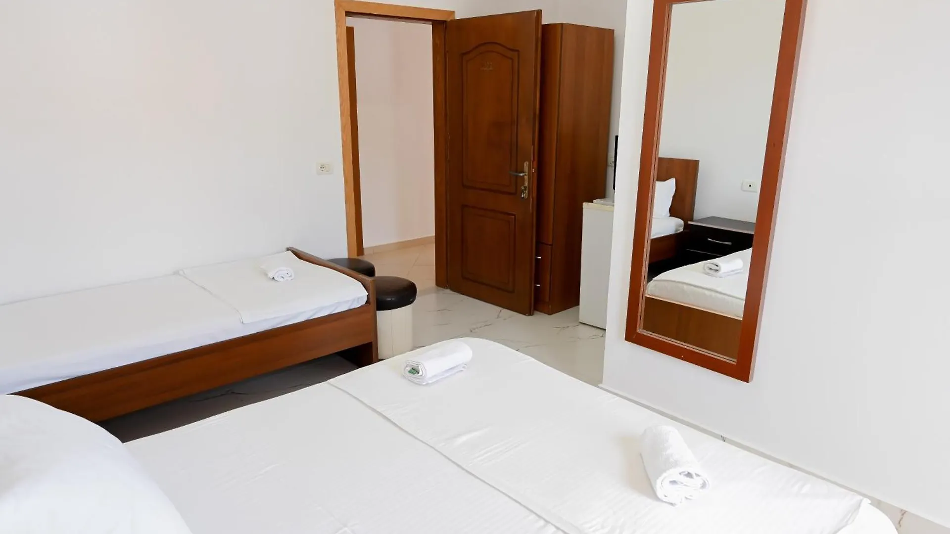 Hotel Kriti Max , Shengjin 3*,  Albanie